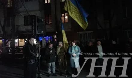 Вінницькі активісти влаштували акцію протесту через розгін блокади