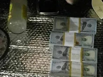 А.Аваков сообщил подробности задержания чиновника Львовской таможни