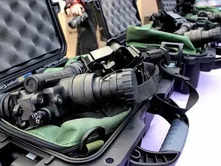 На сэкономленные МО тендерные средства можно приобрести около 300 тепловизоров для армии - Д.Снегирев