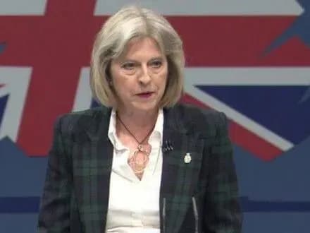 Британський прем’єр Т.Мей збере засідання надзвичайного комітету