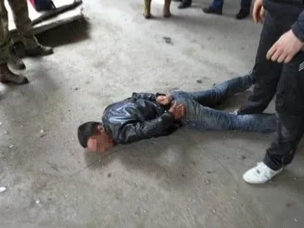 Начальника військового складу на Одещині спіймали на розкраданні майна