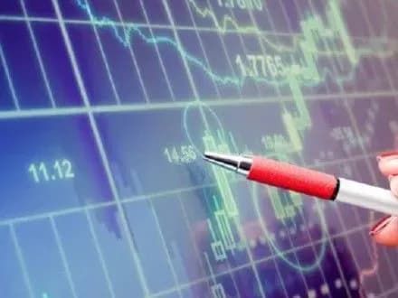 Нацбанк передал МВФ новые макроэкономические показатели, ожидается решение по траншу - А.Рева