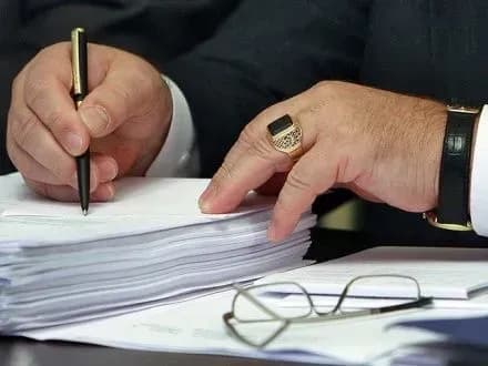 Приватний нотаріус незаконно змінив власника квартири в центрі Києва