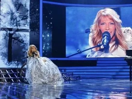 Ю.Самойлова візьме участь у “Євробаченні” у 2018 році