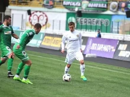 "Ворскла" та "Карпати" звели в нічию матч 25 туру УПЛ