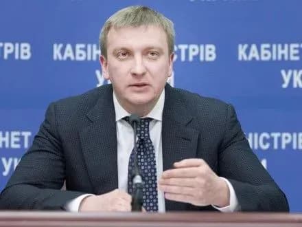 Наприкінці травня стартує нацпроект “Я маю право” — П.Петренко