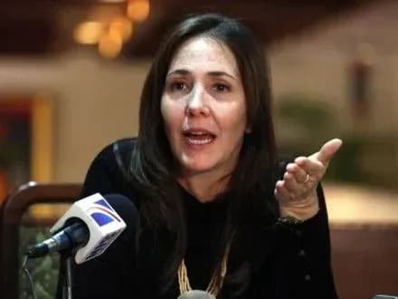 Дочка кубинського лідера Р.Кастро не претендуватиме на посаду глави держави