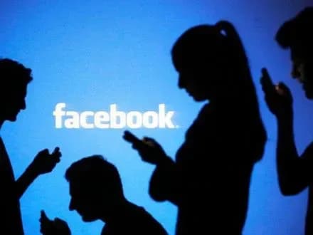 Количество пользователей Facebook достигло почти 2 миллиардов