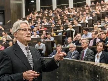 Нобелівський лауреат з економіки відвідає Одесу