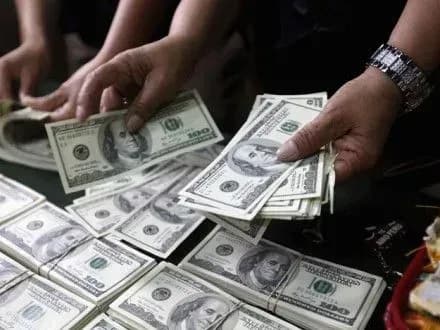 СБУ відкрила провадження проти організаторів веб-конвертцентру в Кропивницькому