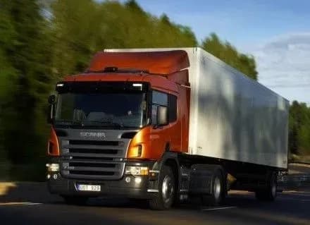 Рух вантажівок обмежать в Києві через спеку