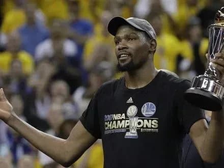 К.Дюрант підписав новий контракт із Голден Стейт