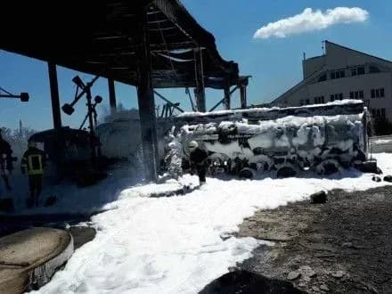 В результате взрыва на нефтебазе под Одессой пострадали два человека