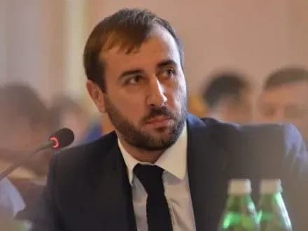 Через компанию семьи С.Рыбалки суд разрешил обыски налоговой в Днепре