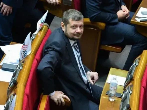 У Мосійчука тяжкі поранення у живіт, його уже оперують