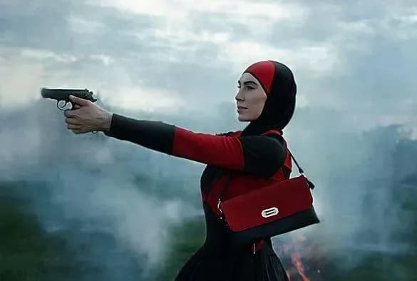 Порошенку запропонували присвоїти Окуєвій звання "Героя України"