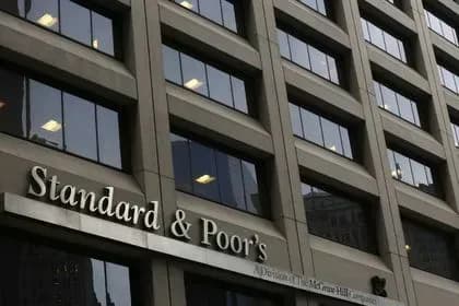 S&P спрогнозувало стабільний курс гривні на наступні три роки