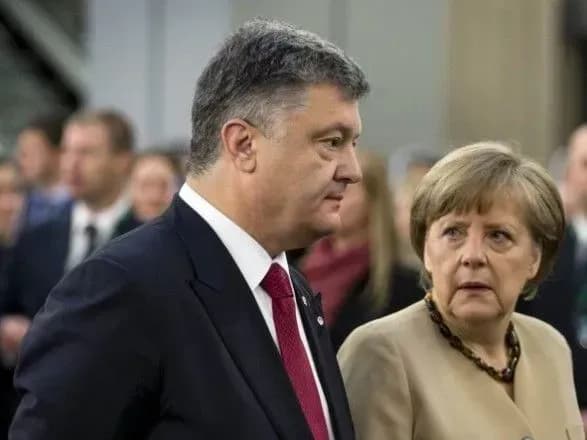 Президент - канцлеру ФРГ: экономические санкции ЕС против России надо продолжить