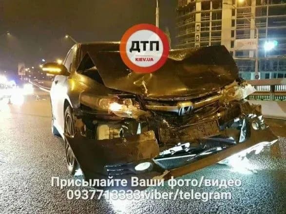 Масштабна ДТП в Києві: зіткнулись чотири авто