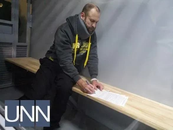 Дронов попросил вызвать в суд скорую