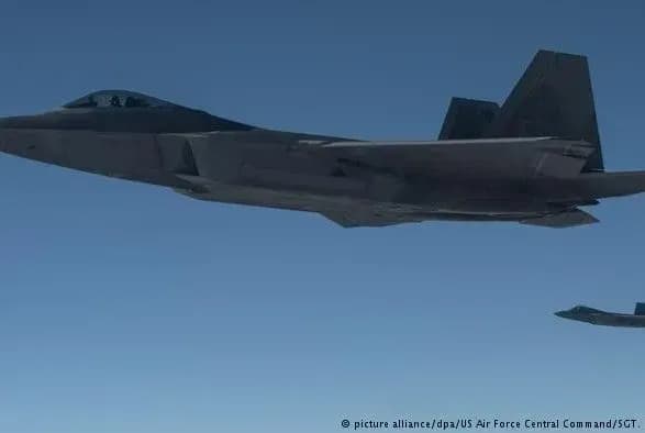 Американские истребители перехватили российские самолеты в Сирии