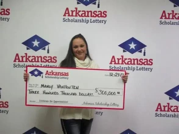 Лотерея збагатила американку на 300 тис. дол