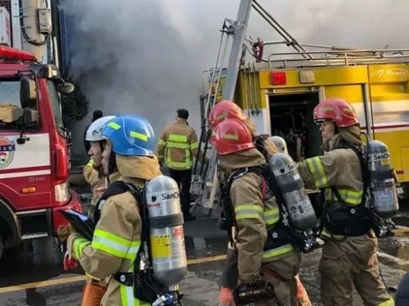 Кількість жертв пожежі у південнокорейській лікарні зросла до 31 людини