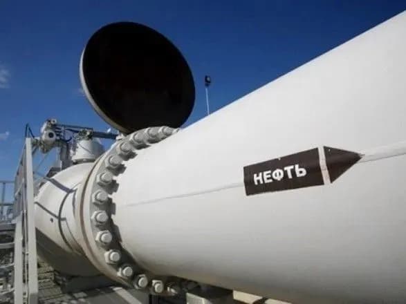 Білорусь підвищила тарифи на транзит російської нафти