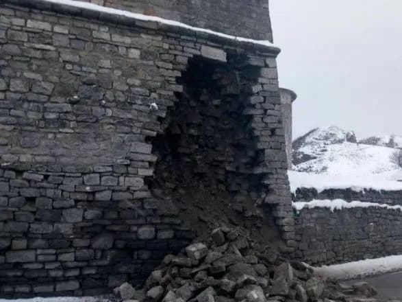 У Кам'янці-Подільському обвалилася частина стіни Старої фортеці