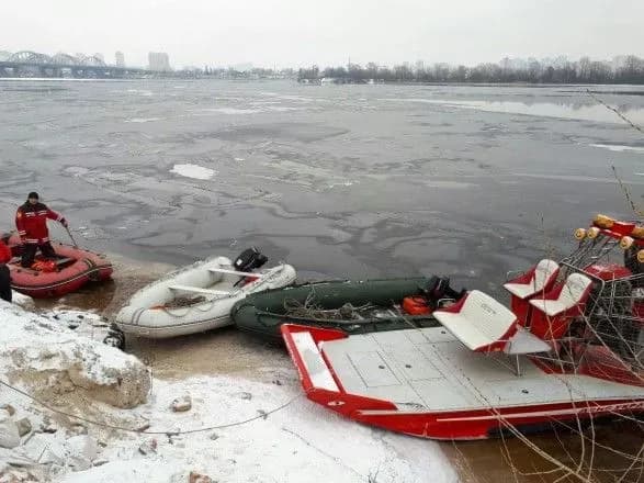 Пошуки зниклої студентки з Туркменістану: водолази обстежили близько 300 га Дніпра