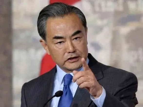 Agence France-Presse: глава МЗС КНР пообіцяв належним чином відповісти на введення США мита на імпортні сталь та алюміній