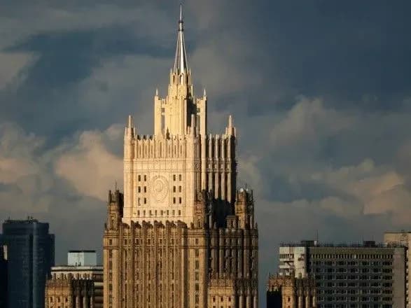 Росія планує скоротити британський дипперсонал на 40 відсотків