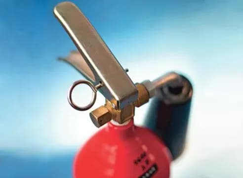 Найбільший столичний забудовник повідомив, як дотримується норм пожежної безпеки на своїх об’єктах