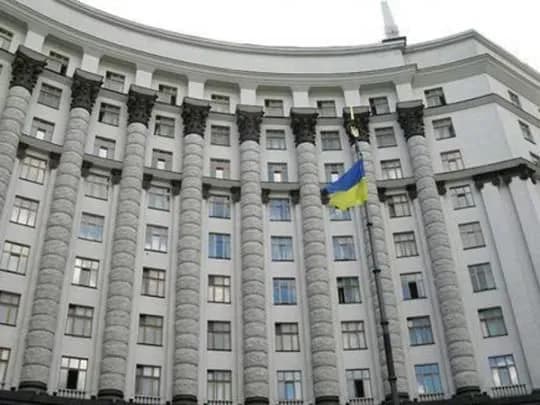 Кабмін сьогодні планує розглянути питання безпеки дорожнього руху в Україні