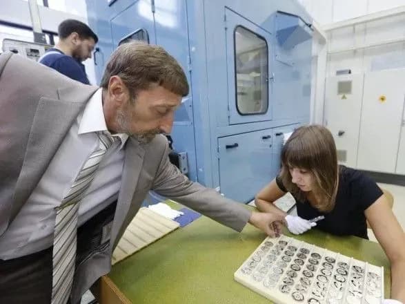 Монетний двір України планує карбувати монети для інших держав