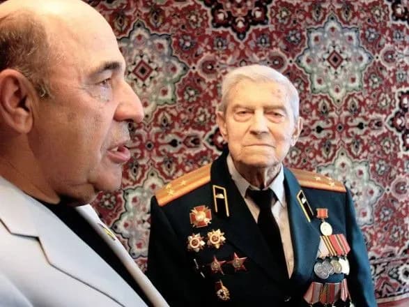 Рабінович: ми вирішили продовжити свято Перемоги для наших ветеранів