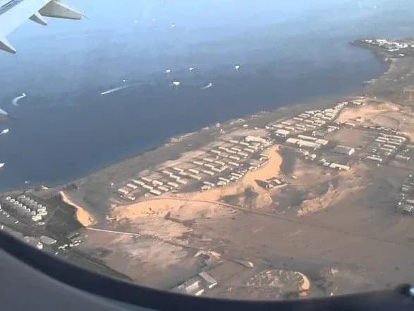 Літак з групою українських туристів вилетів з Єгипту до Львова