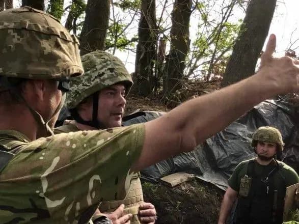 Командувач ООС перевірив бойову готовність військових уздовж лінії розмежування