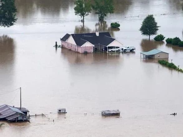Непогода в Индии: число жертв увеличилось