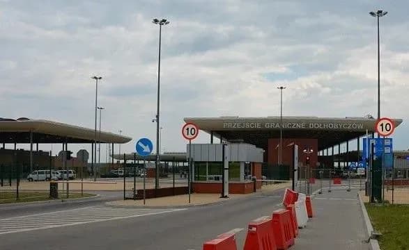 На пункте пропуска во Львовской области умер мужчина