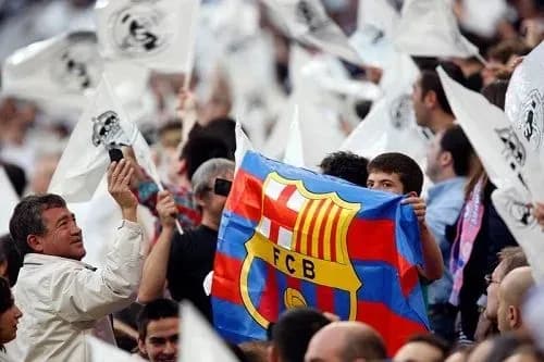 УЄФА компенсує Києву за безплатний проїзд фанатів на ЛЧ 100 тис. євро