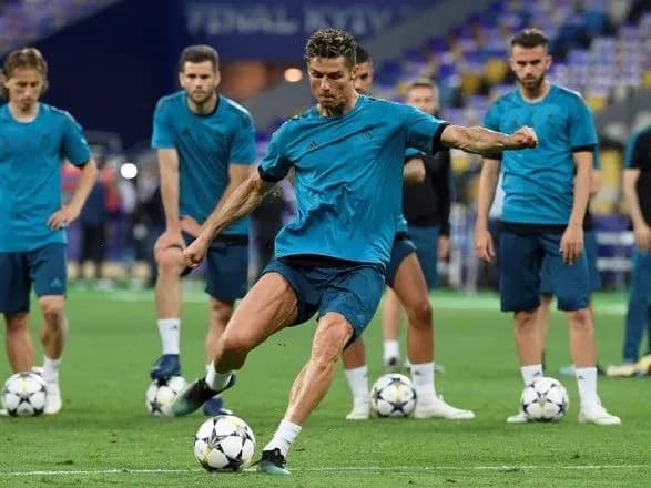 "Реал" сыграл в баскетбол перед финалом Лиги чемпионов