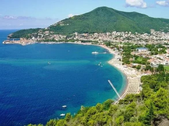 Україна буде захищати свої інтереси в Чорному та Азовському морях – Порошенко