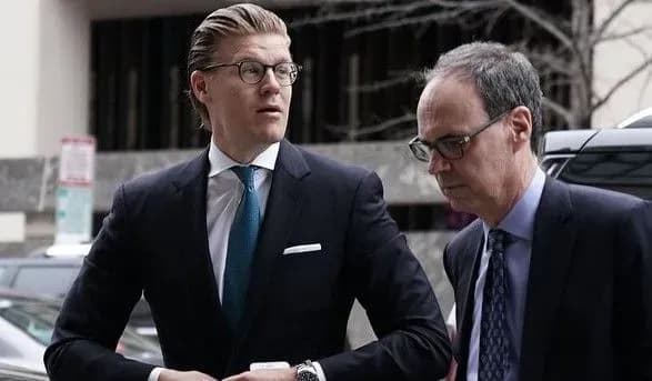 Нидерландский юрист, осужденный в США за ложные показания по "делу о вмешательстве РФ", депортирован