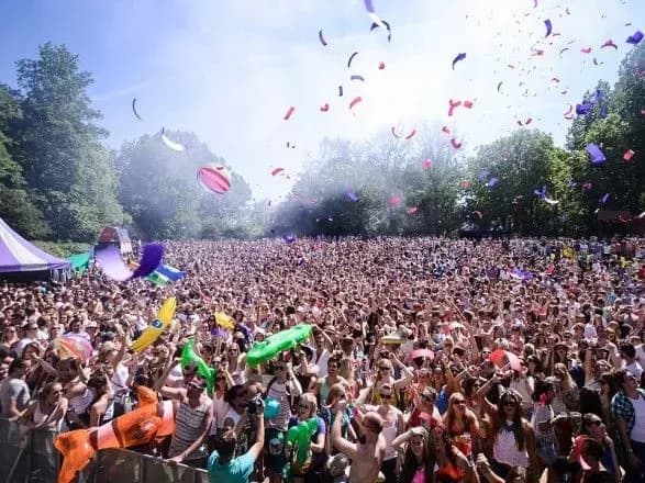 Українські артисти планують виступити на музичному фестивалі в Росії