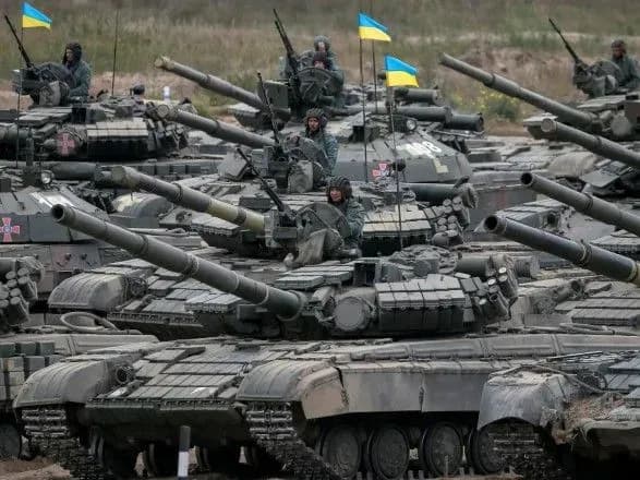 Порошенко ввел в действие решение СНБО относительно испытаний вооружений