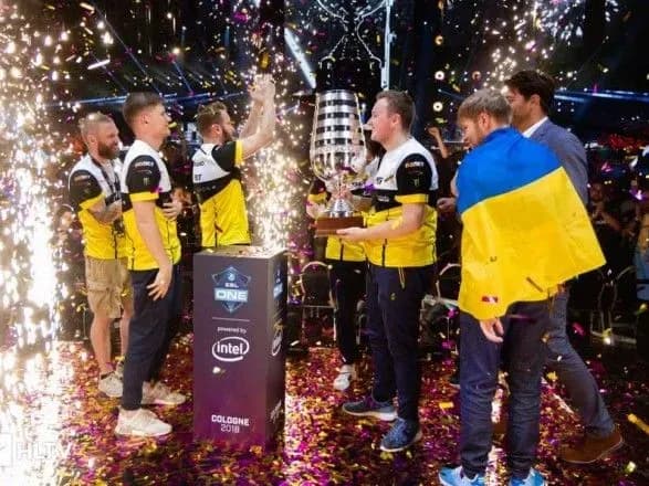 Команда українських геймерів перемогла на міжнародному турнірі з Counter-Strike: Global Offensive