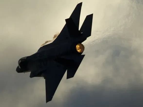 ППО Сирії відбила ізраїльський удар по військовим позиціях в Ель-Кунейтрі