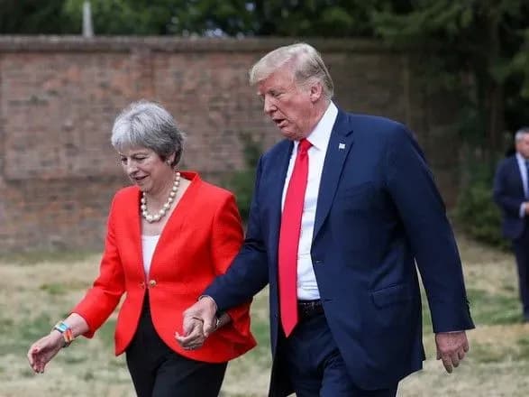 Трамп завершив візит до Великої Британії