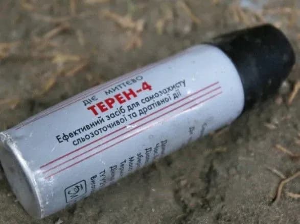 Поліцейський свідомо розпилив газ в обличчя журналісту – НСЖУ